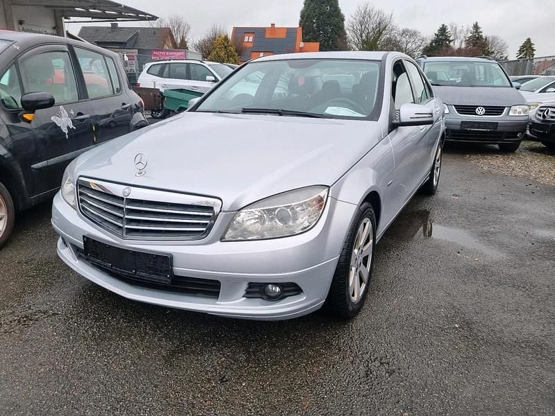 Gebraucht Mercedes C220 170 PS (125 kW) 2010 Silber Limousine