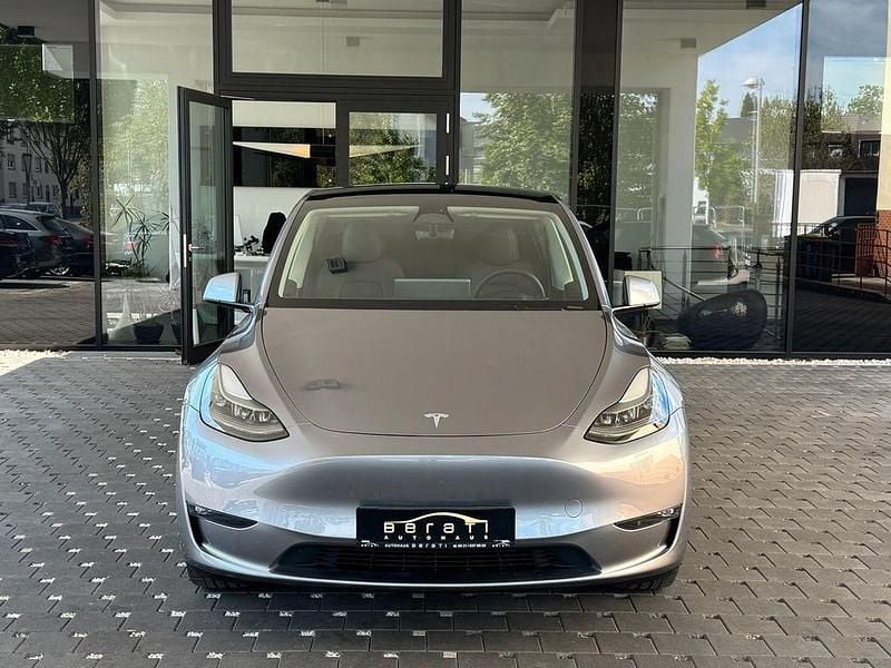 Brugt Tesla Model Y 378 kW (514 HK) 2024 Sølv SUV