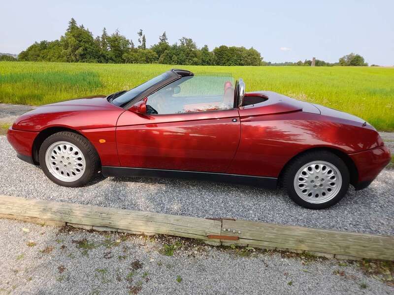 Gebraucht 1995 Alfa Romeo Spider Cabrio | 4.700 € - Bild 1/4