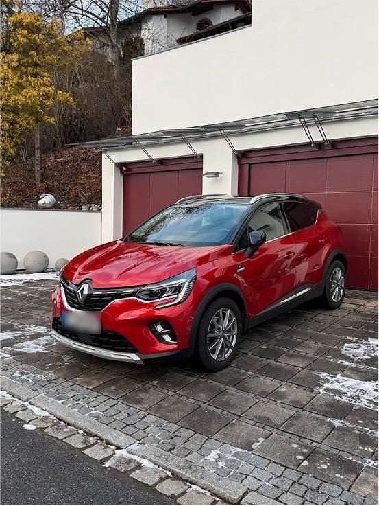 Gebraucht Renault Captur Intens 160 PS (117 kW) 2021 Rot SUV