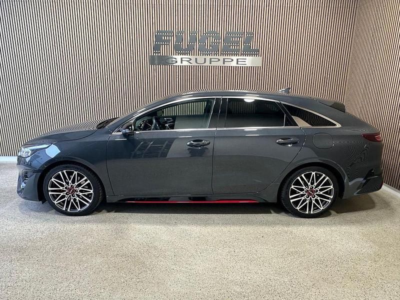 Gebraucht Kia ProCeed GT 204 PS (150 kW) 2024 (h8g) pentametal met. Kleinwagen