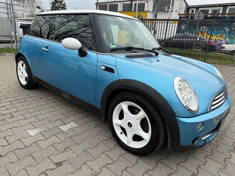 Second-hand Mini Cooper 116 CP (85 kW) 2004 Albastru Hatchback