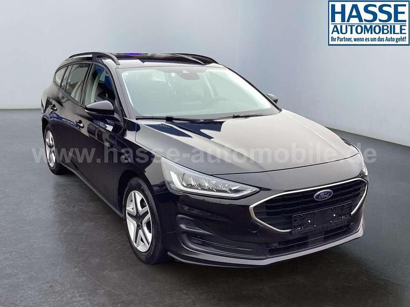 Gebraucht Ford Focus Cool & Connect 120 PS (88 kW) 2022 Obsidianschwarz meta... Kombi