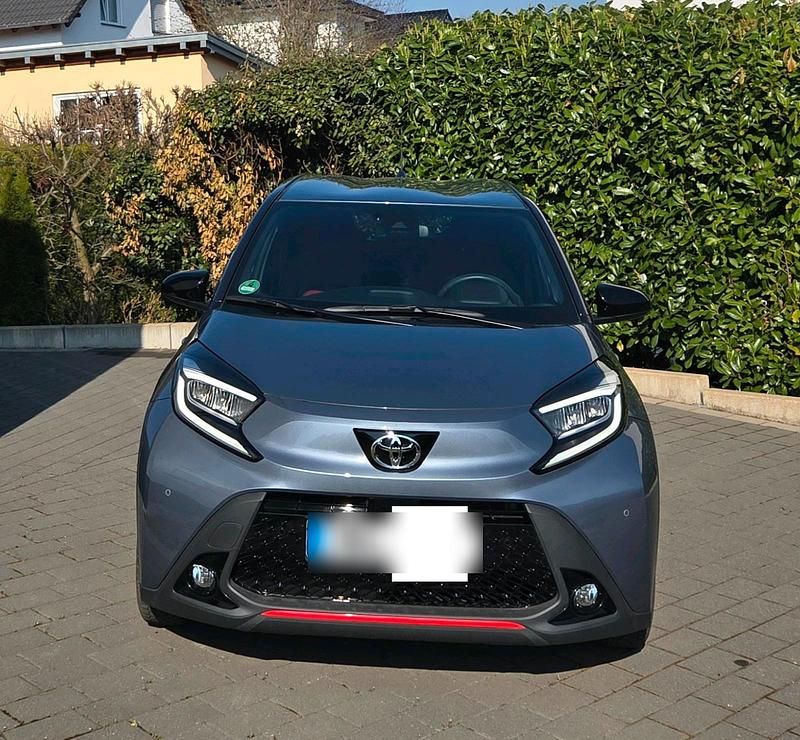 Gebraucht Toyota Aygo 72 PS (52 kW) 2023 Andere farben Kleinwagen