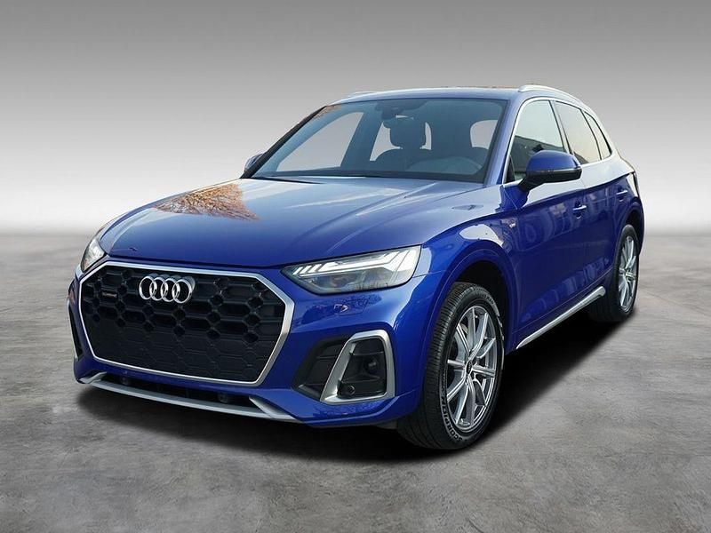 Gebraucht Audi Q5 S-Line 204 PS (150 kW) 2022 Ultrablau metallic SUV