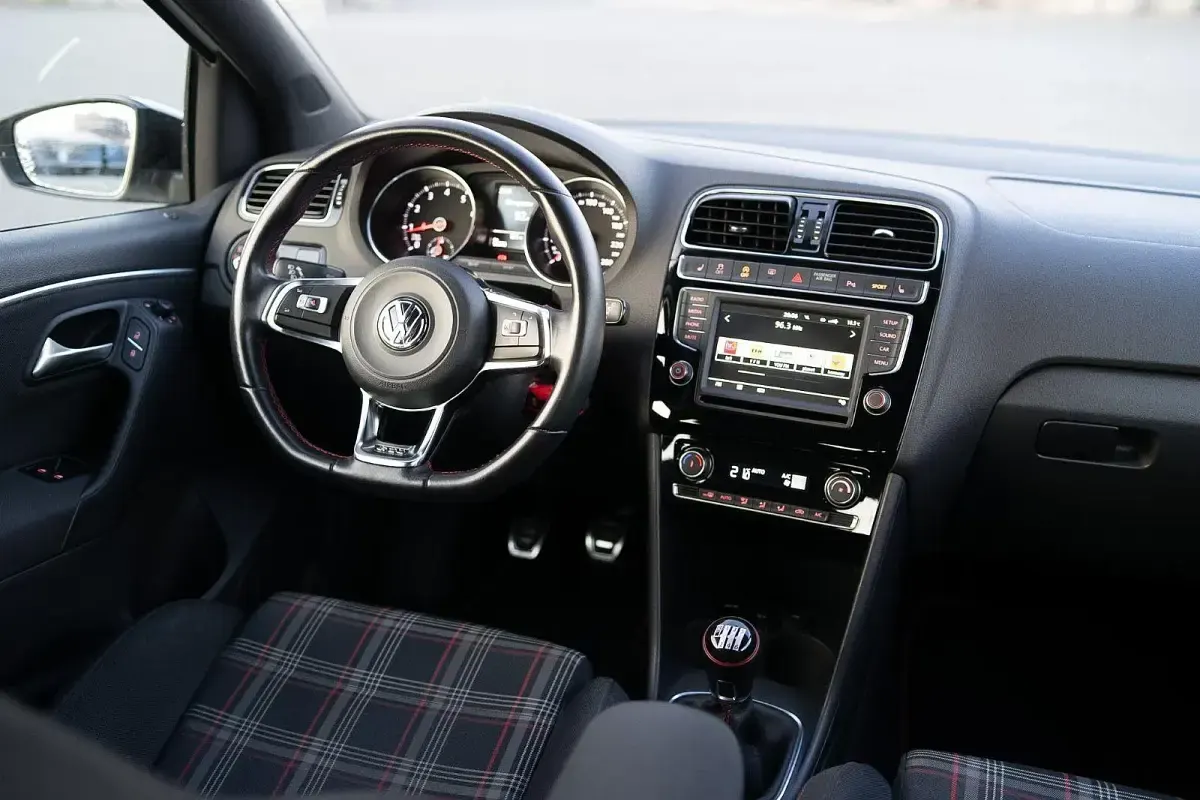 Gebraucht VW Polo GTI 192 PS (141 kW) 2016 Weiß Kleinwagen