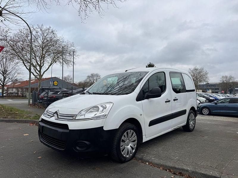 Weiß Gebraucht 2015 Citroën Berlingo Van / Kleinbus | 4.990 € (Guter Preis) - Bild 1/4