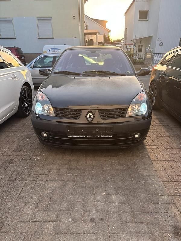Schwarz Gebraucht 2003 Renault Clio II Expression Kleinwagen | 1.500 € (Guter Preis) - Bild 1/4