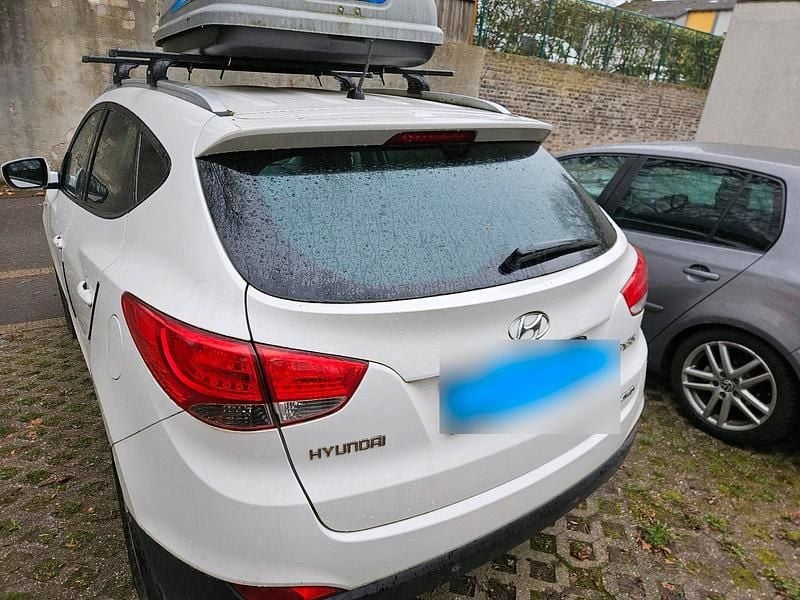 Gebraucht Hyundai ix35 135 PS (99 kW) 2013 Weiß SUV