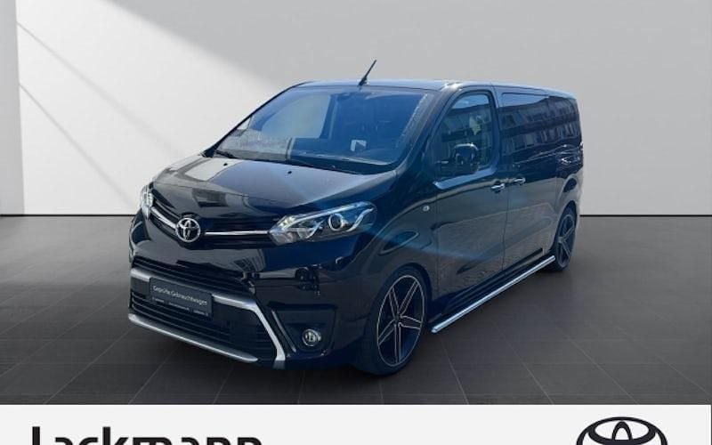 Schwarz Gebraucht 2020 Toyota Proace Verso Executive Kombi | 39.990 € (Fairer Preis) - Bild 1/4