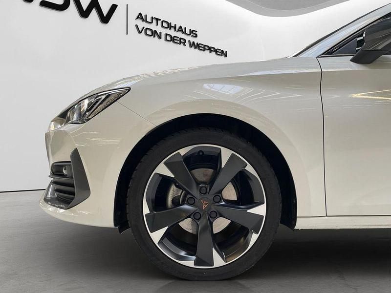 Gebraucht Cupra Leon 150 PS (110 kW) 2024 Candy weiß Limousine