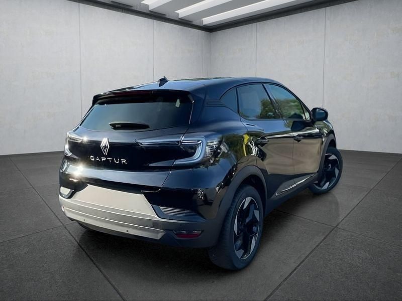 Neu Renault Captur 99 PS (72 kW) 2025 Schwarz SUV