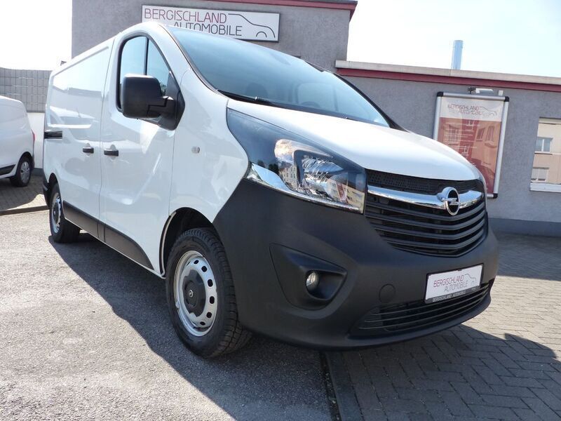 Weiß Gebraucht 2019 Opel Vivaro Van | 14.600 € (Superpreis) - Bild 1/4