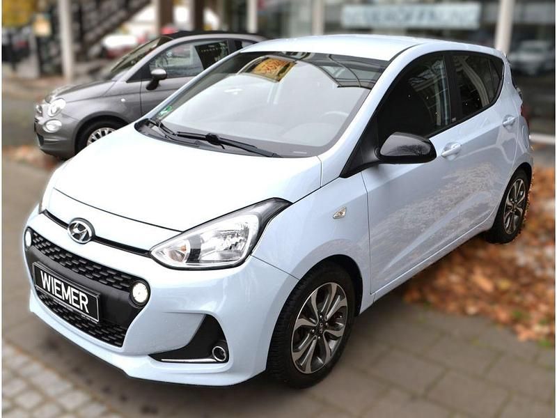Silber Gebraucht 2019 Hyundai i10 YES! Kleinwagen | 11.490 € (Fairer Preis) - Bild 1/4