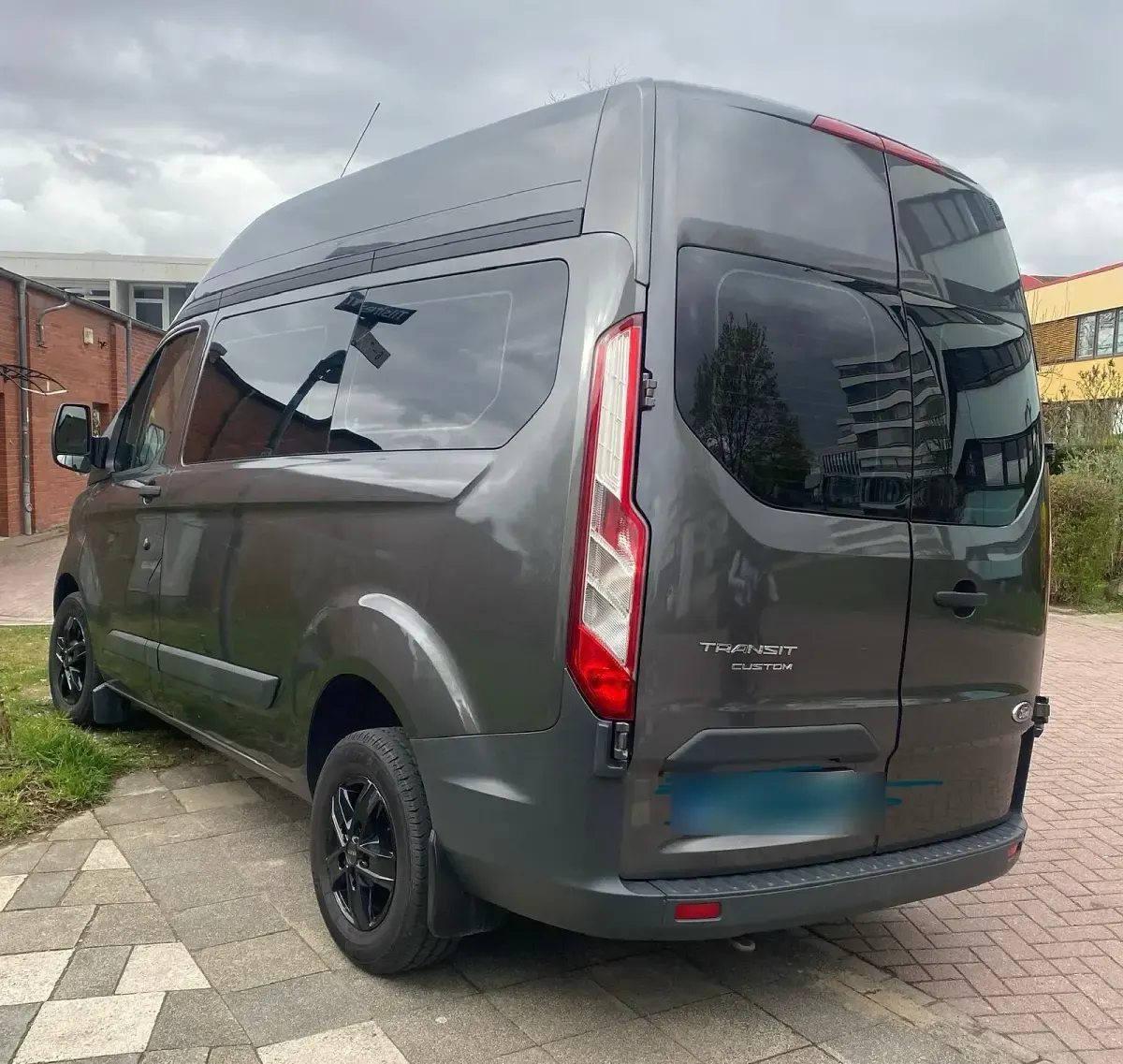 Gebraucht Ford Transit Custom 130 PS (95 kW) 2015 Grau Van / Kleinbus