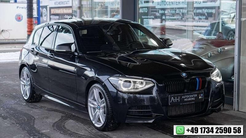 Gebraucht BMW M1 320 PS (235 kW) 2014 Black sapphire Coupé