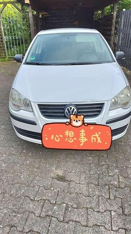 Weiß Gebraucht 2007 VW Polo Comfortline Limousine | 1.600 € (Guter Preis) - Bild 1/4