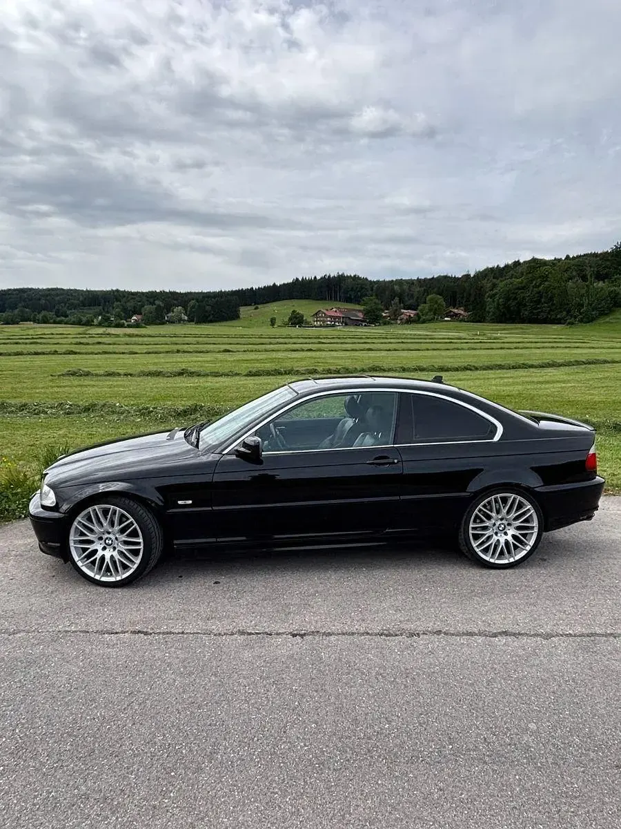 Gebraucht BMW 330 231 PS (169 kW) 2002 Schwarz Coupé