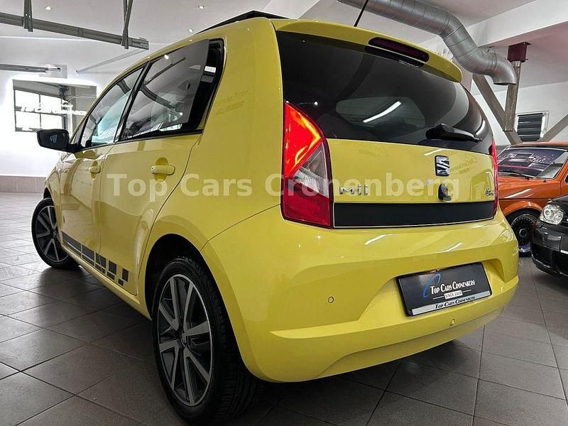 Używany Seat Mii Beats 75 KM (55 kW) 2019 Żółty Hatchback