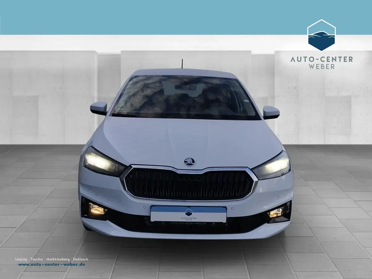 Gebraucht Skoda Fabia Selection 95 PS (69 kW) 2025 Moonweiß perleffekt Kleinwagen