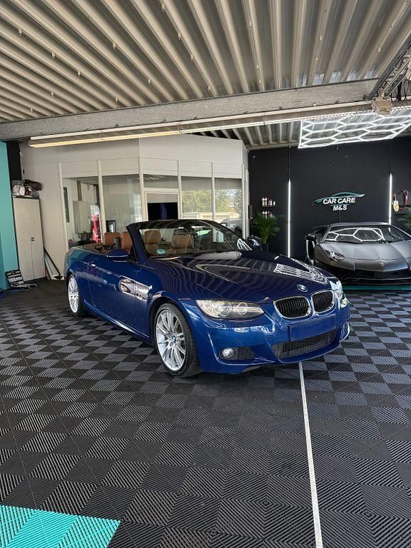Blau Gebraucht 2008 BMW 320 Cabriolet M Sport Cabrio | 9.400 € (Guter Preis) - Bild 1/4