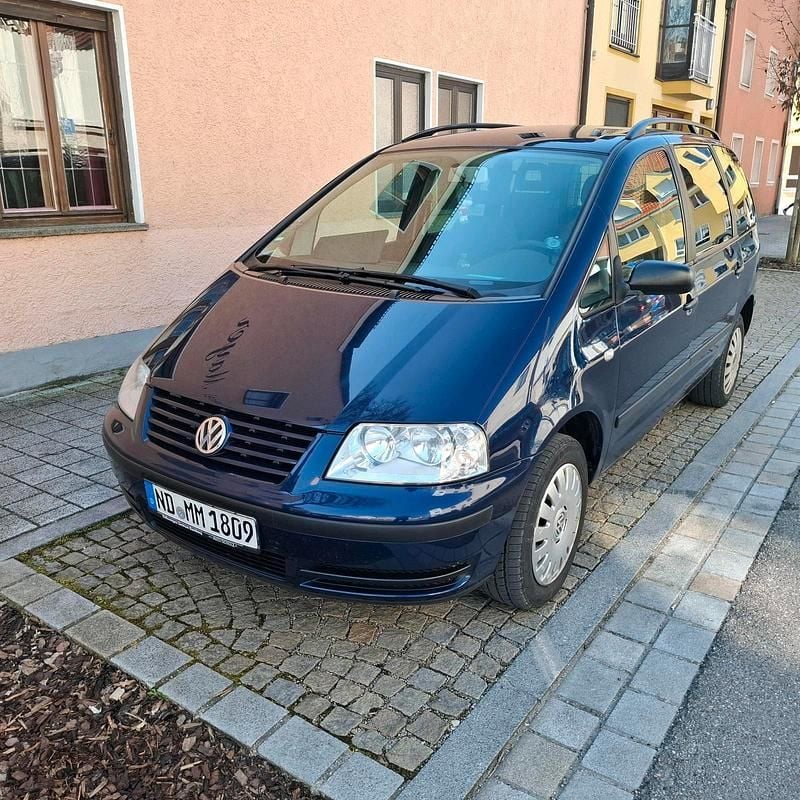 Gebraucht VW Sharan 125 PS (91 kW) 2002 Blau Van / Kleinbus