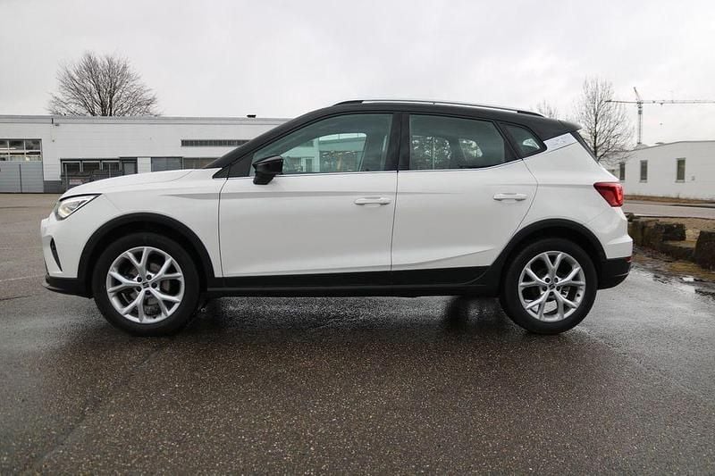 Gebraucht Seat Arona FR 110 PS (80 kW) 2021 Weiß SUV