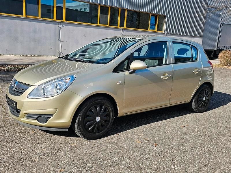 Gebraucht Opel Corsa 90 PS (66 kW) 2009 Gold Kleinwagen