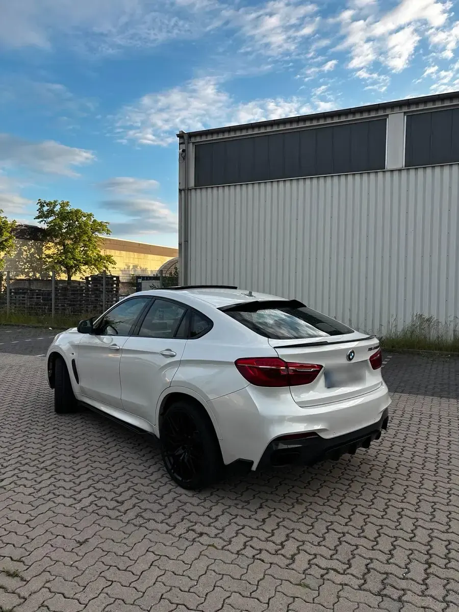 Gebraucht BMW X6 M50 M Performance 381 PS (280 kW) 2016 Weiß SUV