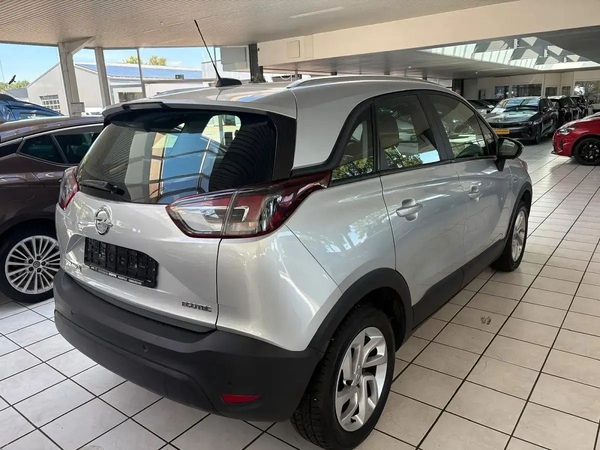 Gebraucht Opel Crossland X Edition 110 PS (80 kW) 2017 Silber metallic SUV