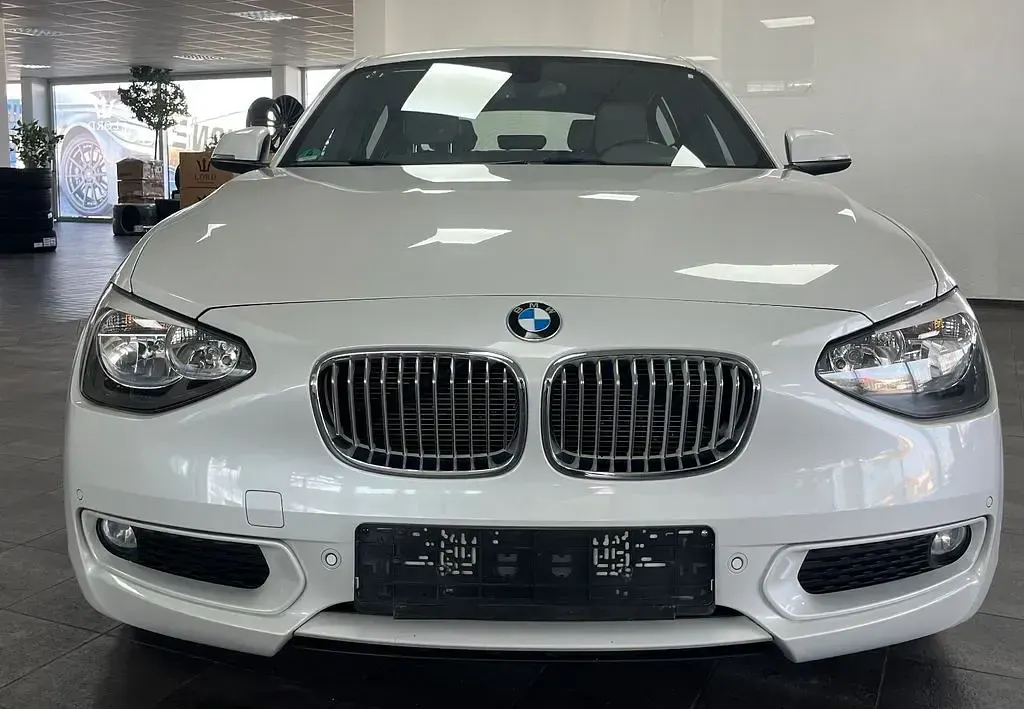 Gebraucht BMW 116 Urban Line 136 PS (100 kW) 2014 Weiß Kleinwagen