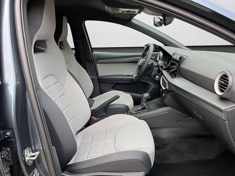 Neu Seat Ibiza FR 116 PS (85 kW) 2026 Grau Kleinwagen