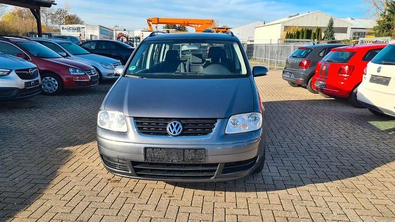 Grau Gebraucht 2006 VW Touran Goal Van / Kleinbus | 2.299 € (Fairer Preis) - Bild 1/4