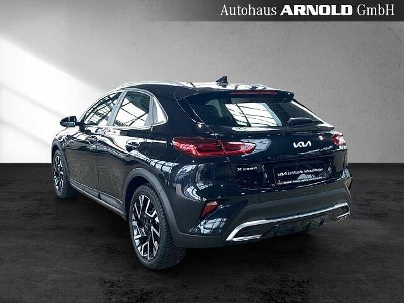 Gebraucht Kia XCeed Vision 140 PS (102 kW) 2024 Schwarz (zilinaschwarz) SUV