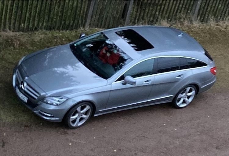 Silber Gebraucht 2013 Mercedes CLS350 Kombi | 19.999 € (Etwas zu teuer) - Bild 1/4