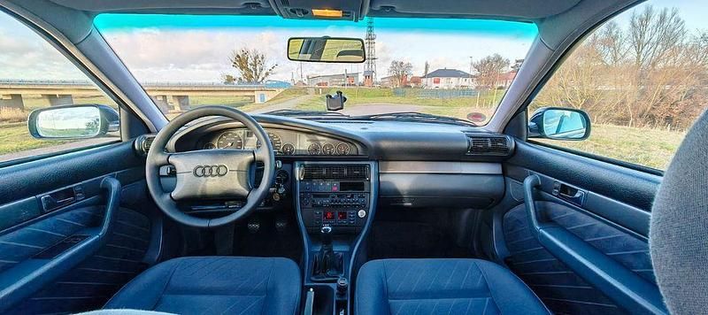 Gebraucht Audi A6 150 PS (110 kW) 1997 Blau Kombi