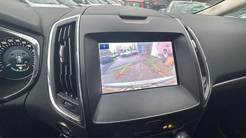 Usado Ford S-MAX Titanium 190 HP (139 kW) 2022 Branco Monovolume