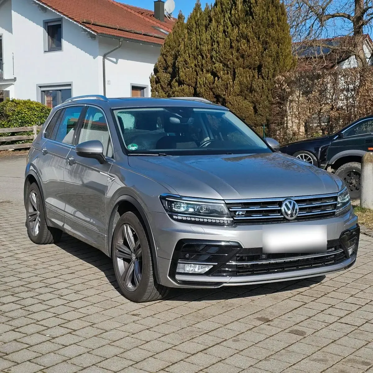 Gebraucht VW Tiguan R-line 190 PS (139 kW) 2016 Grau SUV