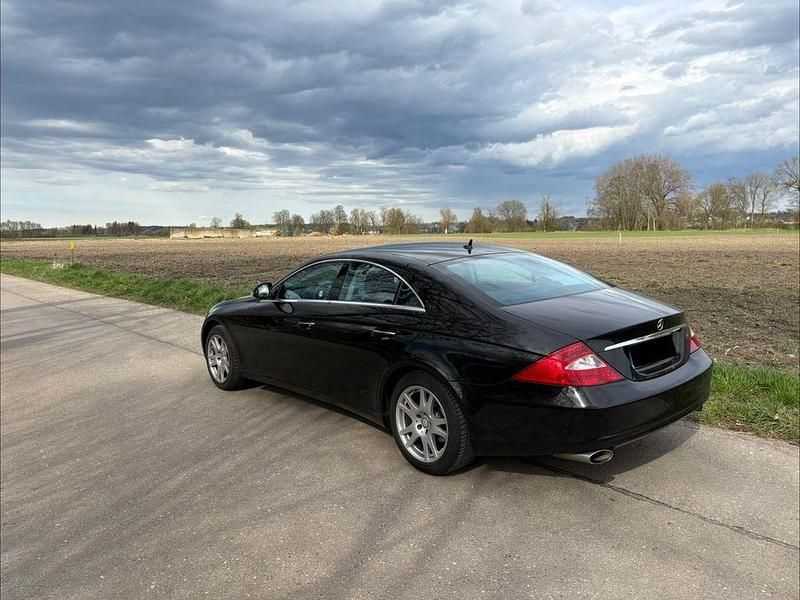 Gebraucht Mercedes CLS320 224 PS (164 kW) 2008 Schwarz Limousine