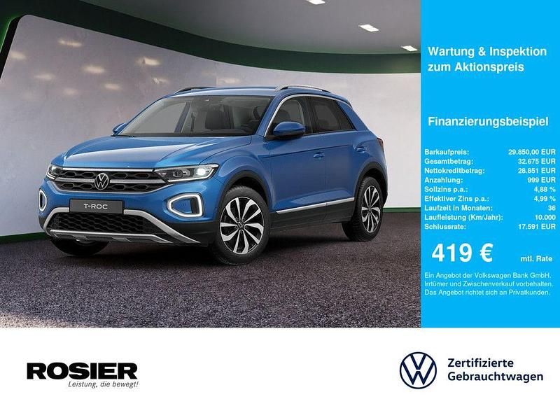 Blau / ravennablau Gebraucht 2025 VW T-Roc Style SUV | 29.850 € (Superpreis) - Bild 1/4