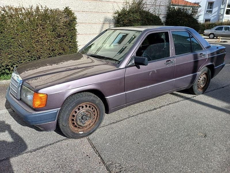 Gebraucht Mercedes 190 109 PS (80 kW) 1992 Limousine