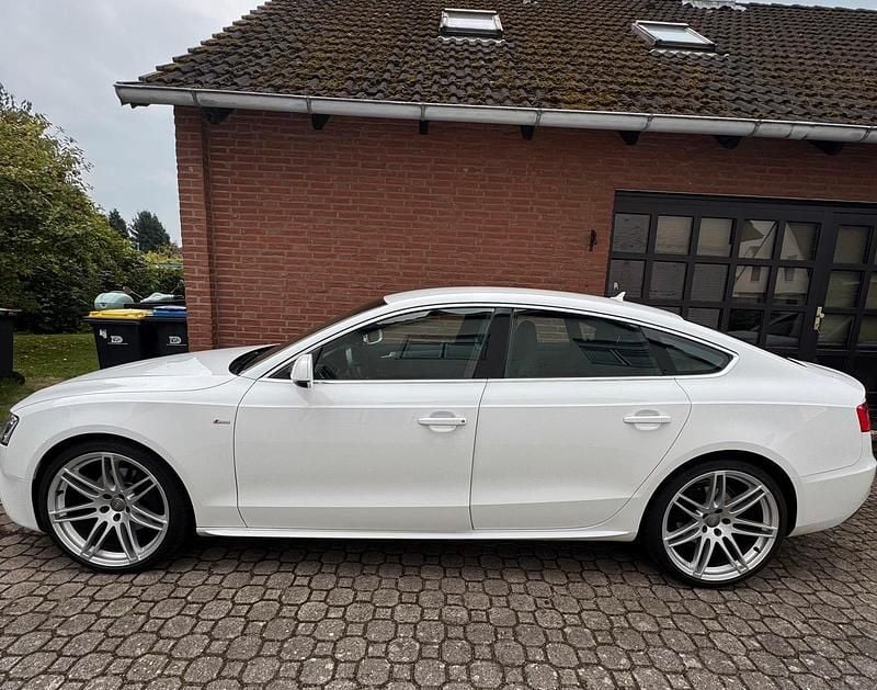 Gebraucht Audi A5 S-Line 245 PS (180 kW) 2014 Weiß Coupé