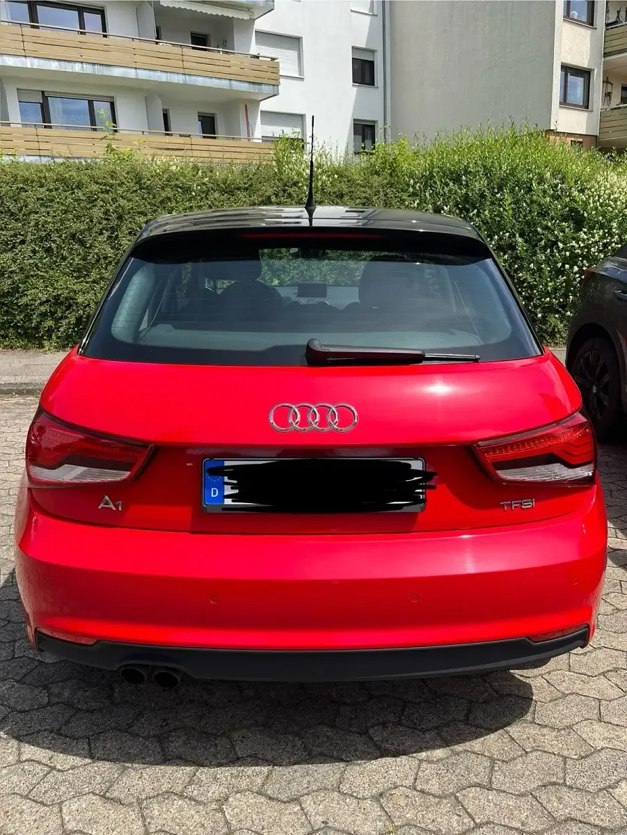 Gebraucht Audi A1 125 PS (91 kW) 2015 Rot Kleinwagen