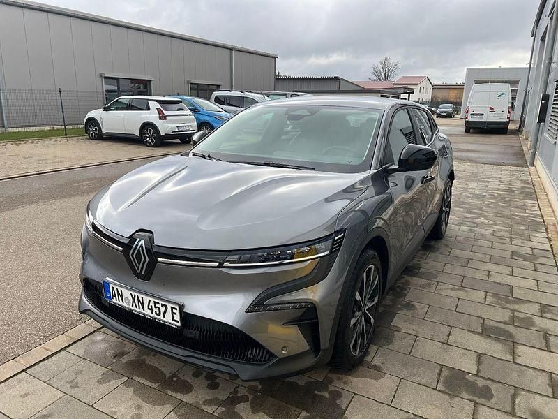 Gebraucht Renault Megane E-Tech Evolution 96 kW (131 PS) 2022 Grau Limousine