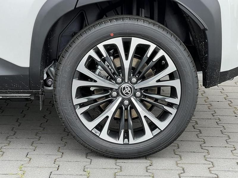 Neu Toyota Yaris Cross Elegant 131 PS (96 kW) 2025 SUV