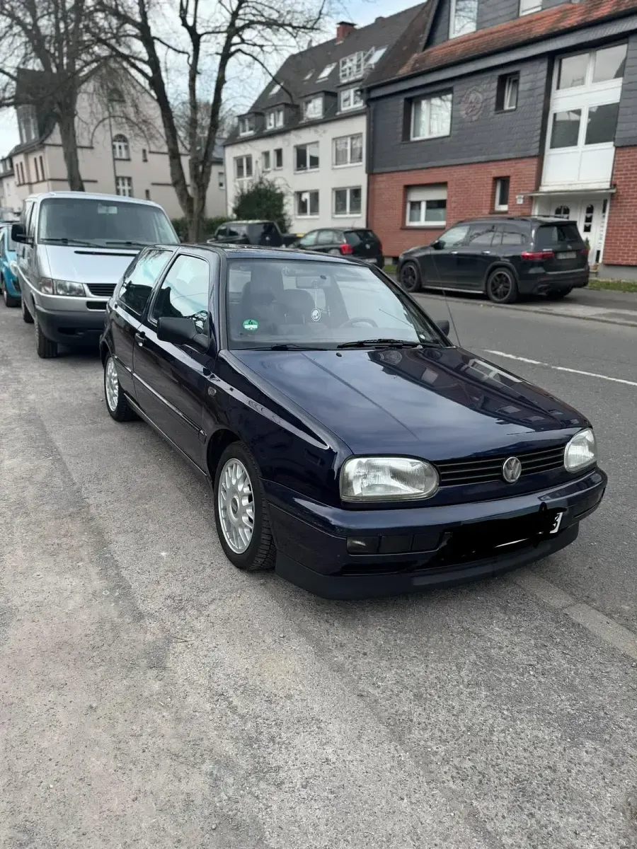 Gebraucht VW Golf III 75 PS (55 kW) 1997 Violet Kleinwagen