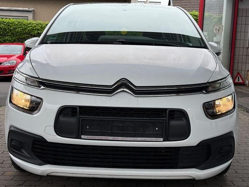 Gebraucht Citroën Grand C4 Picasso Live 131 PS (96 kW) 2018 Weiß Van / Kleinbus