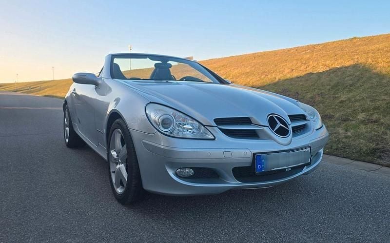 Gebraucht Mercedes SLK200 163 PS (119 kW) 2005 Silber Cabrio