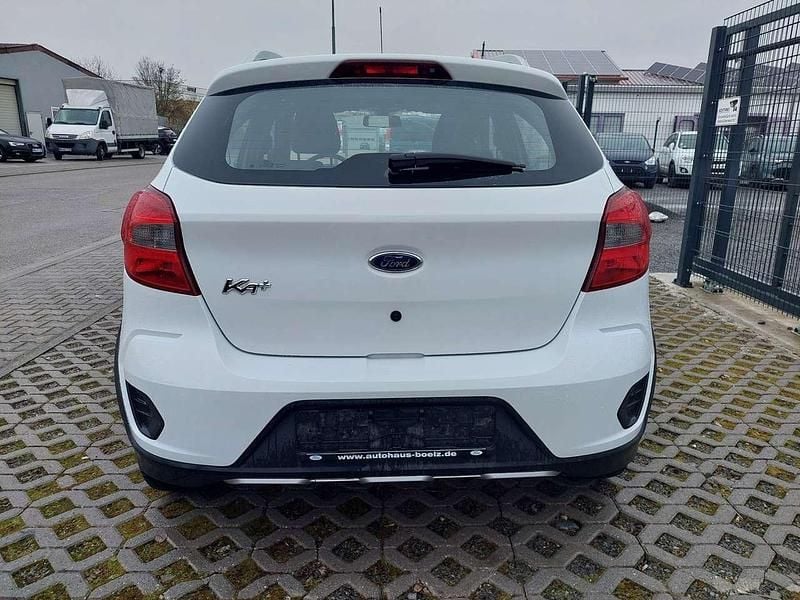 Gebraucht Ford Ka Active 86 PS (63 kW) 2019 Oxford white Limousine