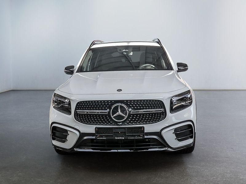 Gebraucht Mercedes GLB200 AMG 150 PS (110 kW) 2025 Weiß SUV